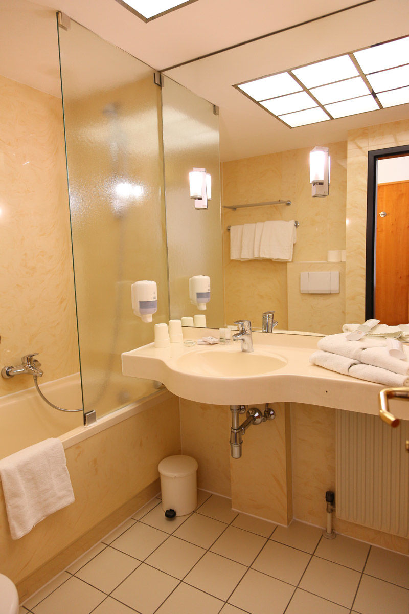 Hotel Dion 4*